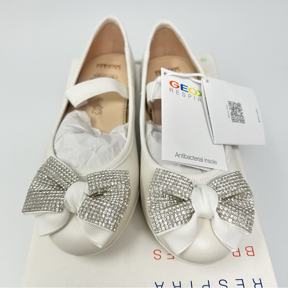 Geox J Plie’D Bow Flats
Size 10.5